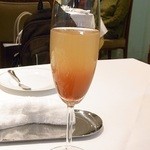 ジャマン - ジャマン・カクテル・メゾン\1000　シャンパン＋りんごジュースのオリジナルカクテル☆♪