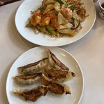 美也古亭 - 餃子、五目あんかけ焼きそば