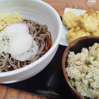 奥山温泉 食事処_0