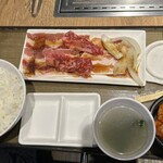 焼肉ライク 大和西大寺駅店 - トリプルカルビセット、ご飯大盛¥1,190、休日