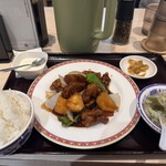 本格四川料理 麻辣先生 - 