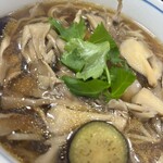 手打そば 満志粉 - 鰹出汁と舞茸のコラボ