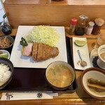 とんかつ しお田