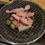 炭火焼肉 笑 - 