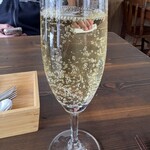 カフェボヌール - スパークリングワイン