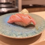すしのいずみ - 大トロ