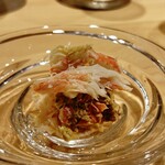 すしのいずみ - 雄のズワイ蟹
      蟹味噌ぎっしり、スダチの香り