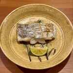 鮨 あらい - 【太刀魚の塩焼き】