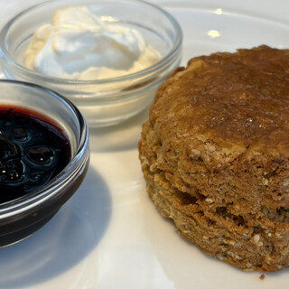 マーガレット ハウエル ショップアンドカフェ_0