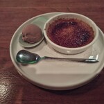 瀬里奈 - モンシェルトントンから出前のクレームブリュレです。