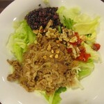 すき家 - 料理写真:牛・お食事サラダ