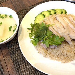 タイ食堂 アロイアロイ_1