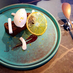 l'escalier - オレンジ香るガトーショコラ　980円