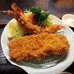 Shrimp loin cutlet set meal (fried shrimp loin 120g)