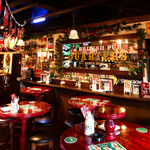 BRITISH PUB QUARTERS - 