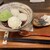 豆とくるみ - 料理写真:クリームぜんざい(ダブルアイス)。つぶあんの小豆にお餅が2個、そこへアイスクリームが添えられた一品です。