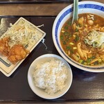 陶然居 - から揚げマーラー刀削面セット