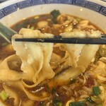 陶然居 - モチモチで本格的な刀削面