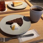 SOL'S COFFEE APARTMENT - 