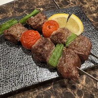 馬刺しと焼き鳥 グルマン三年坂 - 