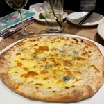 チーズとローストビーフの専門店ASUROKU - 