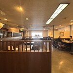 百年亭 - 店内の様子