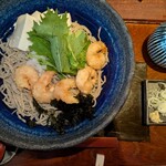 玄 田むら - 小海老天と豆腐ののったそば