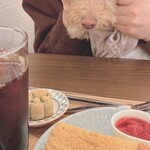 Dog days Cafe - 