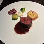 THE DINING シノワ唐紅花＆鉄板フレンチ蒔絵 - 蝦夷鹿ロース