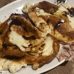 タベルナ・バルボーネ - スカモルツァチーズの鉄板焼き