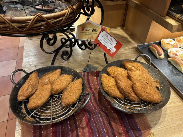 かめぱん 向島店 （【旧店名】KAMEYA） - 押上/パン | 食べログ