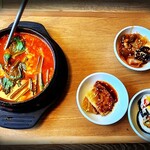 韓国個室横丁ハヌリ 新宿西口店 - 