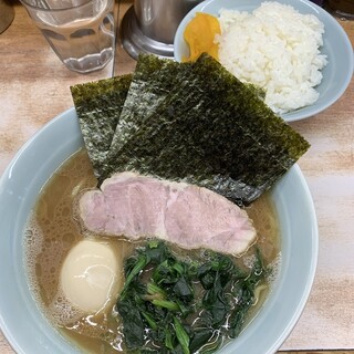 横浜ラーメン 武蔵家 _0