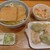 手打ちうどん 上を向いて - 料理写真:かけ(あつ)きつねトッピング、かやくご飯、かしわ天