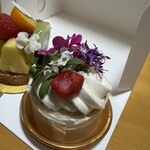 パティシエ・ヒロ ヤマモト - 