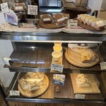 ラムズ イヤー - ショーケースの中のケーキたち