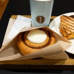 猿田彦珈琲 駒沢大学駅店 - 