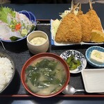 魚まさ - 黒鯛刺とアジフライ定食　アジフライは絶賛したけど黒鯛もものすごくおいしかった。