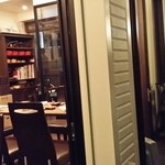 テラス側の席から、店内を見た！4