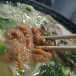 まるひろ - 味噌を溶く