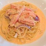 Mani e Mani - 蟹のトマトクリームソース　大盛り