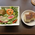 リストランテ カルド - 農園サラダとパン