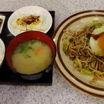 Yoshida Okonomiyaki - 焼きそば定食