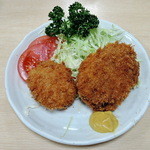 メンチ・コロッケ　３２０円