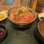 港食堂 - わさび醤油オン