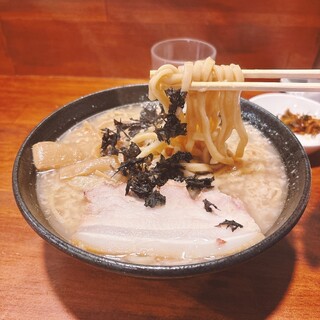 本場 燕三条中華そば 笹口 中華亭_1