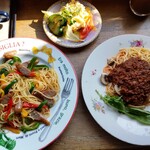 パン酵母 シーバー - スパゲティはミニサラダ付けましたよ