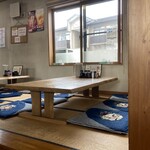 中華料理じんば - 座敷