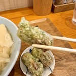 手打ちうどん 上を向いて - 