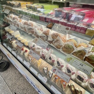 洋菓子のヒロタ_1